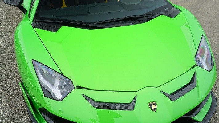 Photo of Novitec TRUNK LID WITH AIR-DUCTS for the Lamborghini Aventador Ultimae LP780-4 - Image 2